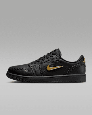 Women's nike black and gold trainers on sale